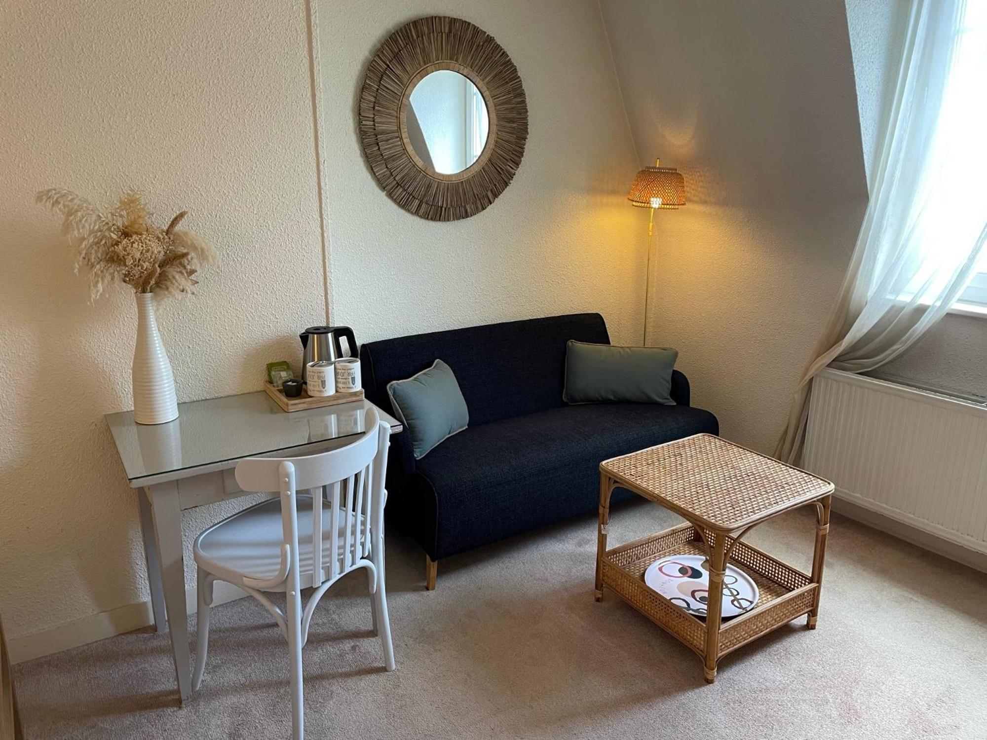 Hotel Des Falaises Villers-sur-Mer Esterno foto