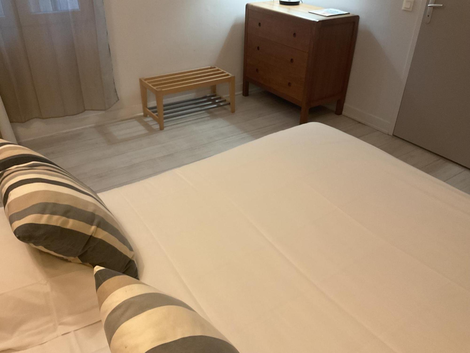 Hotel Des Falaises Villers-sur-Mer Esterno foto