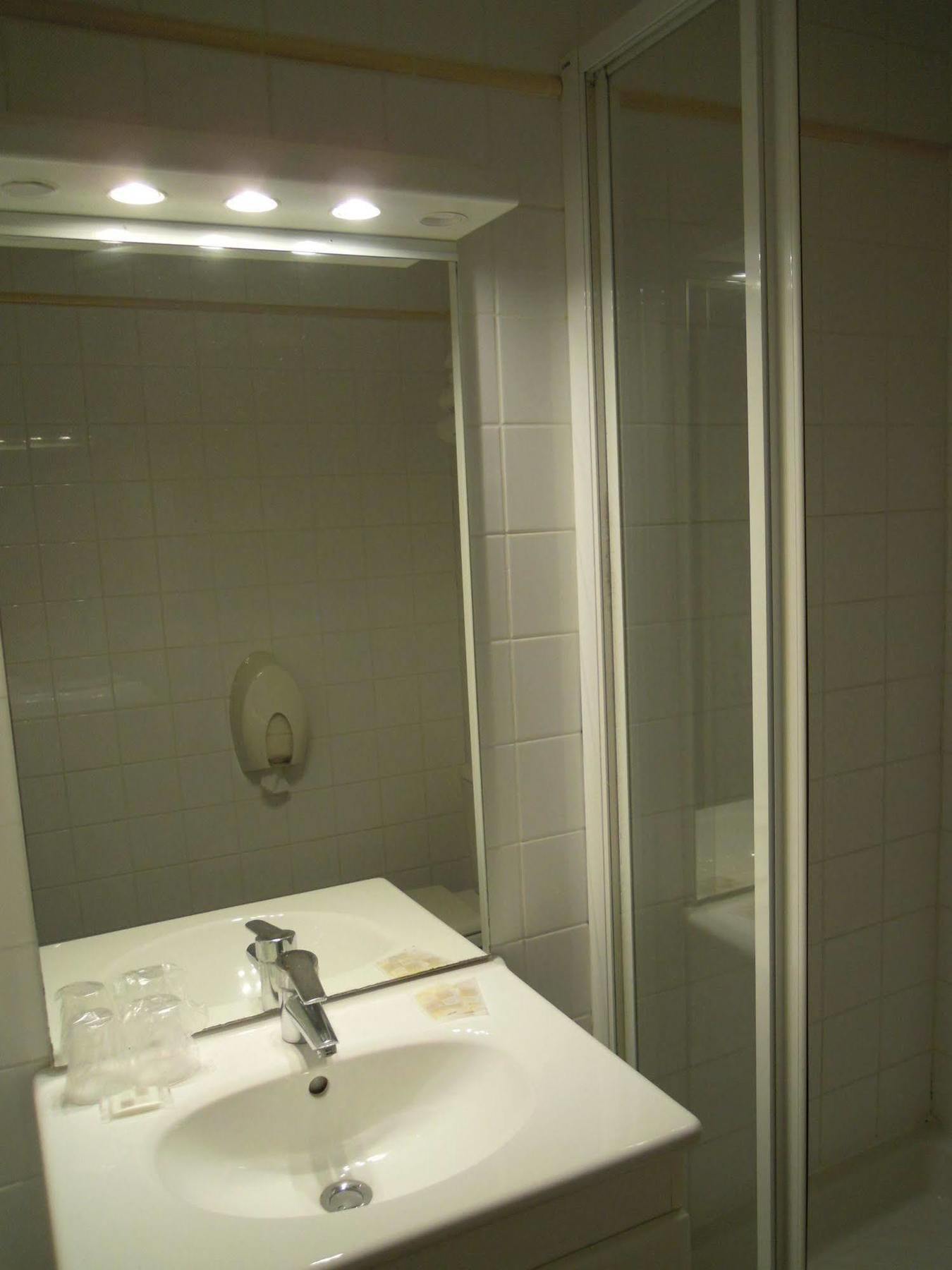 Hotel Des Falaises Villers-sur-Mer Esterno foto
